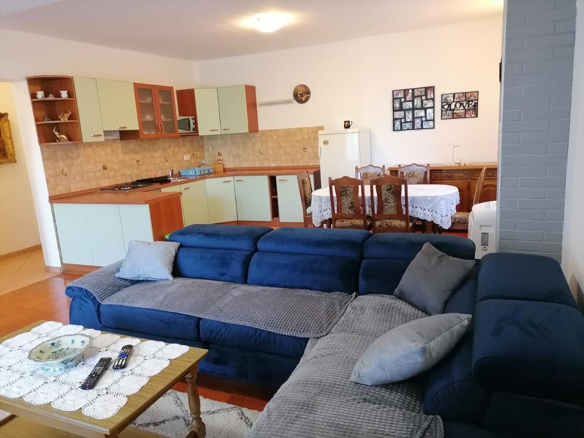 Appartamento Sem Tar-Vabriga Esterno foto