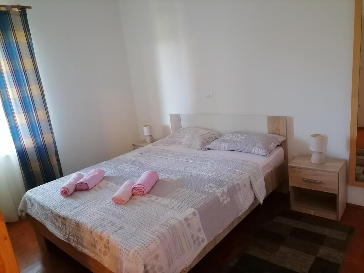 Appartamento Sem Tar-Vabriga Esterno foto